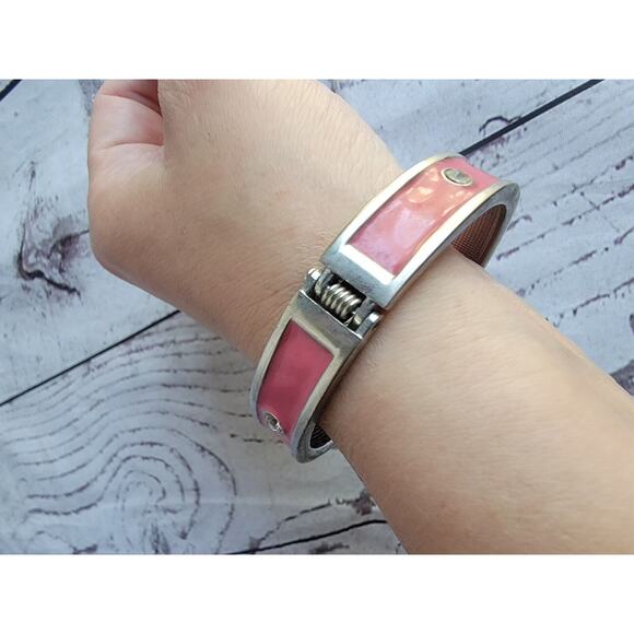 Silver Tone Pink Enamel Hinged Bangle Bracelet With Gems - Picture 3 of 7